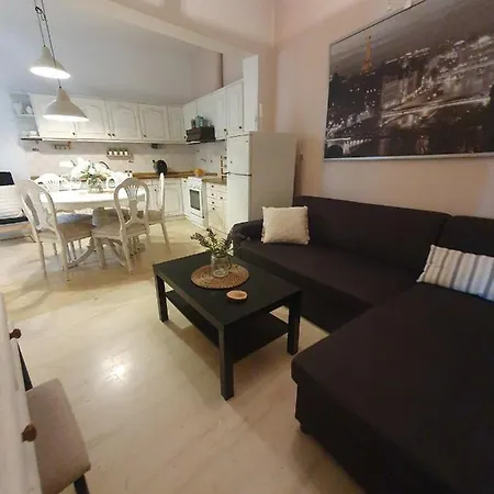 Gva House Szkiáthosz